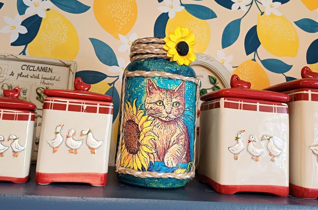 Van gogh inspired cat jar